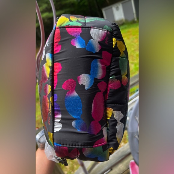 Betsey Johnson Puffey posey backpack - Picture 5 of 15